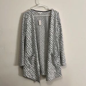 Maurices Zebra textured Cardigan - small NWT